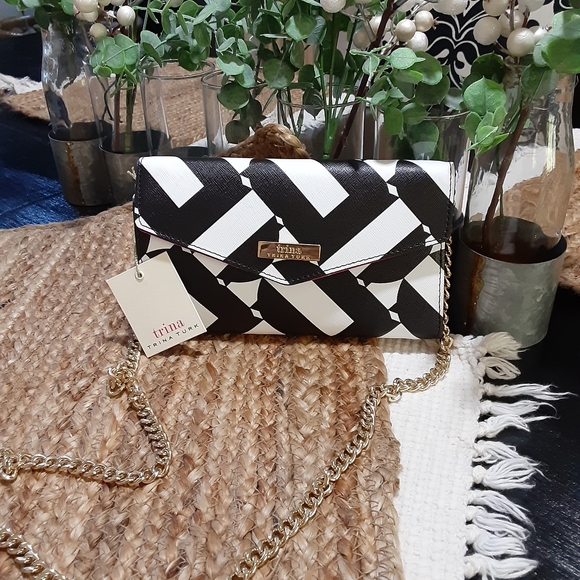 New Trina Turk crossbody handbag purse multicolor - Picture 2 of 9